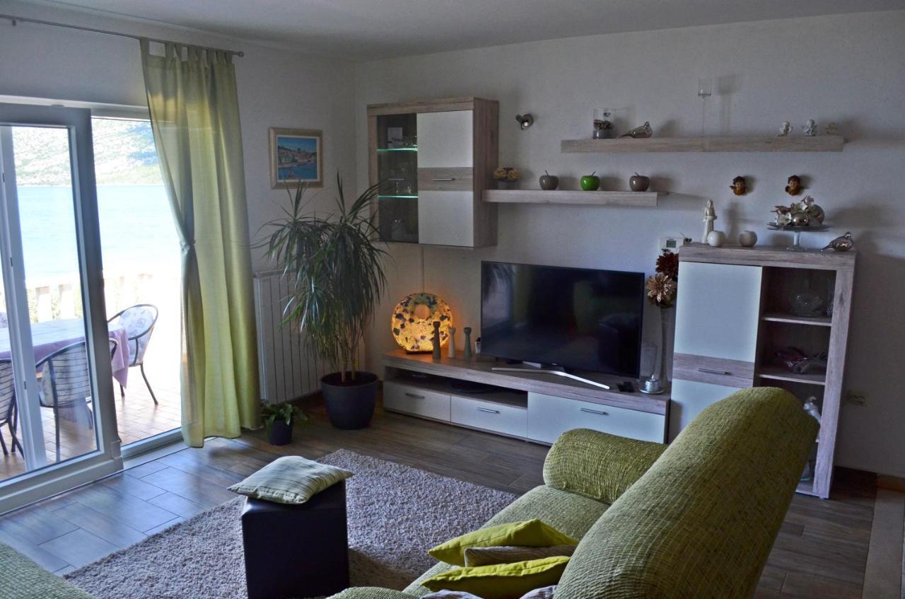 Apartments Rina - Kneze Racisce Ngoại thất bức ảnh