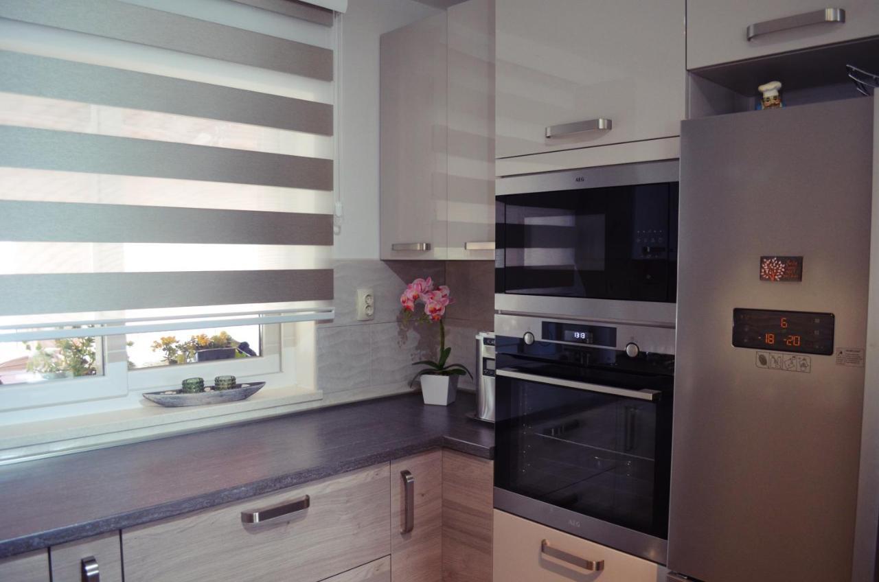 Apartments Rina - Kneze Racisce Ngoại thất bức ảnh