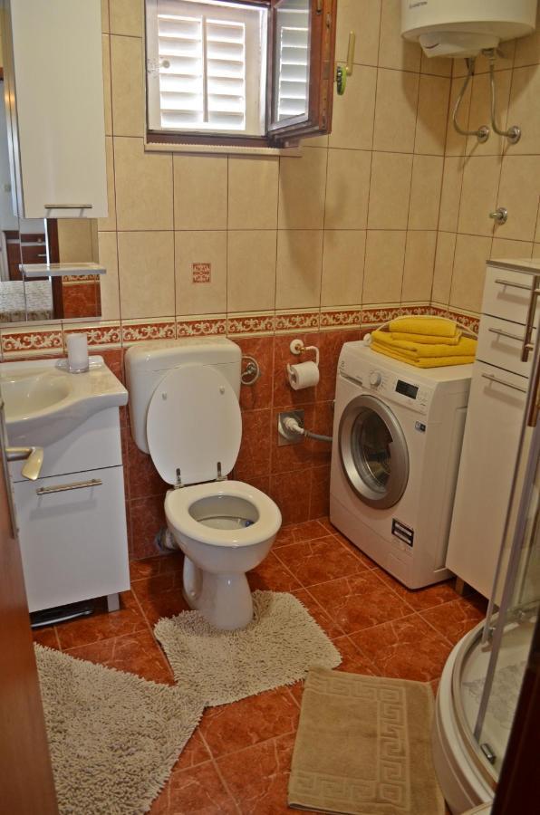 Apartments Rina - Kneze Racisce Ngoại thất bức ảnh