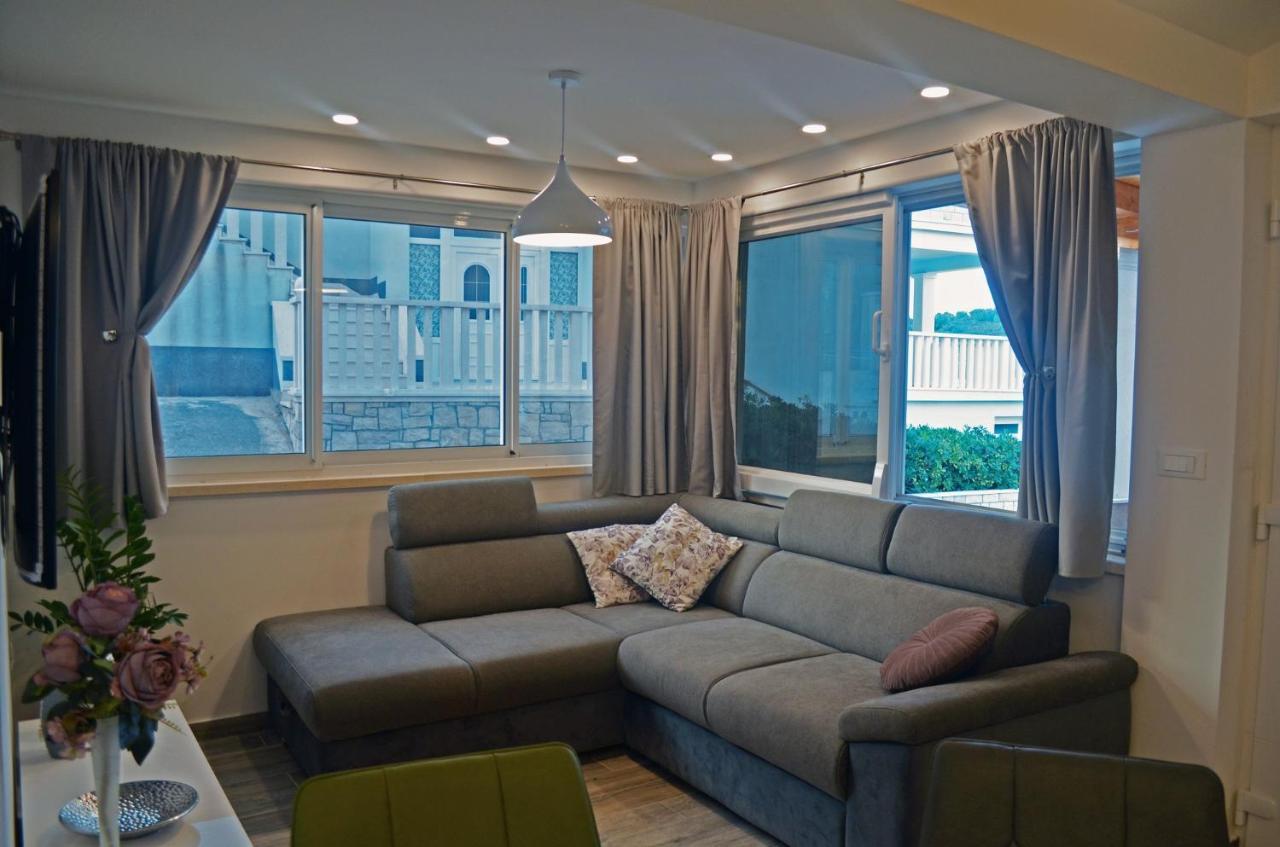 Apartments Rina - Kneze Racisce Ngoại thất bức ảnh
