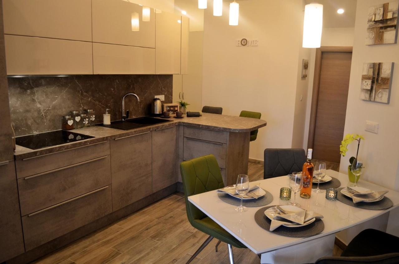 Apartments Rina - Kneze Racisce Ngoại thất bức ảnh